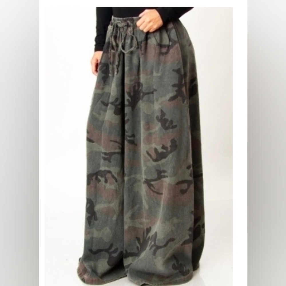 NEW!!! Camo High Waist Wide-Leg Pants - Picture 6 of 8